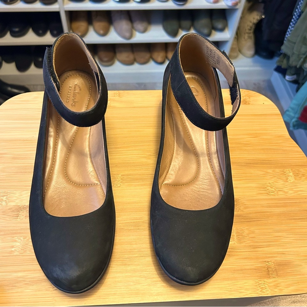 New Clark’s Claribel Black Suede Wedge Maryjane Shoes